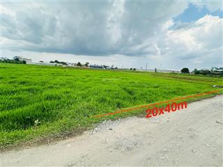 Bán 800m2 đất vườn có 200m2 thổ cư ấp tràm lạc đường xe tải, đường thông. giá 3.2 tỷ