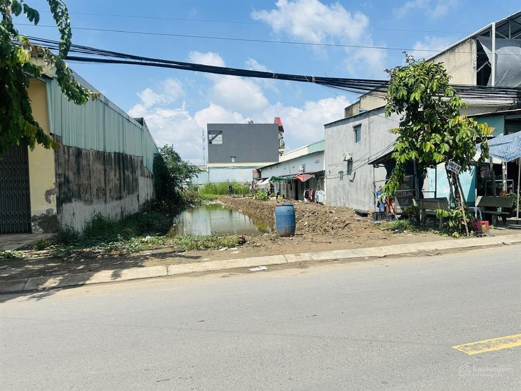 Bán đất mặt tiền đường nhựa gò hưu ngang 7m, ngay chợ