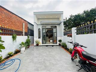Nhà vườn đẹp, đường bê tông gần ngã 3 mỹ hạnh, 3pn, chủ hỗ trợ bank