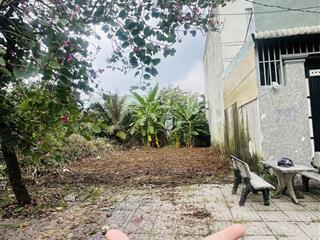 Chủ cần bán gấp lô đất đối diện công viên sát chợ xuyên á, 5x18m