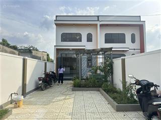 Chủ kẹt tiền giảm ngay 200tr bán căn nhà vườn cực đẹp xã mỹ hạnh nam