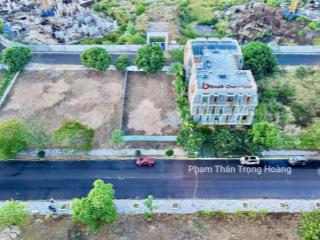 Lô đất 2 mặt tiền vị trí kim cương view công viên, kđt biển an viên 585m² (rộng 18,3m)  105trđ/m2