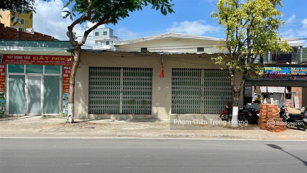 Đất xây khách sạn 2 mặt tiền đường phạm văn đồng đối diện kđt vĩnh hoà 499m2 giá 82trđ/m2