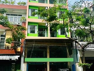 Bán khách sạn 8 tầng, 31 phòng kd, mặt tiền dương hiến quyền, nha trang cách biển 100m  giá 32 tỷ
