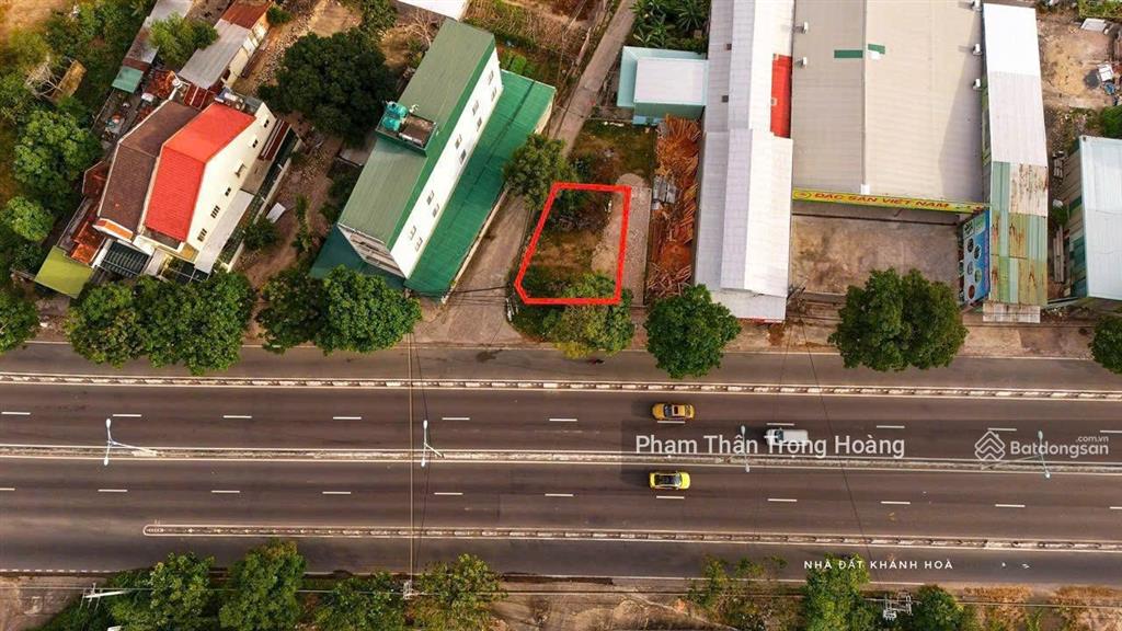 Bán đất lô góc 136.2m2, mặt tiền nguyễn tất thành, nha trang đường 35m, 5 tỷ