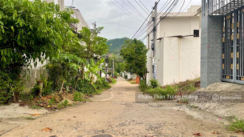 Bán đất gần trường lái xe quân đội đường 8m cách biển 10 phút nha trang 150m2 (rộng 7,87m)  3,1 tỷ