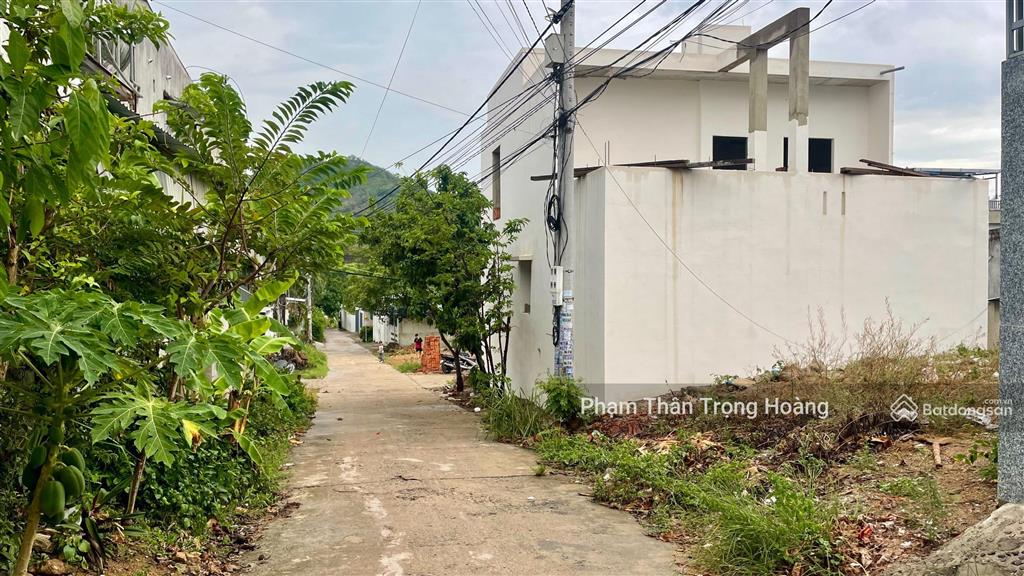 Bán đất gần trường lái xe quân đội đường 8m cách biển 10 phút nha trang 150m2 (rộng 7,87m)  3,1 tỷ