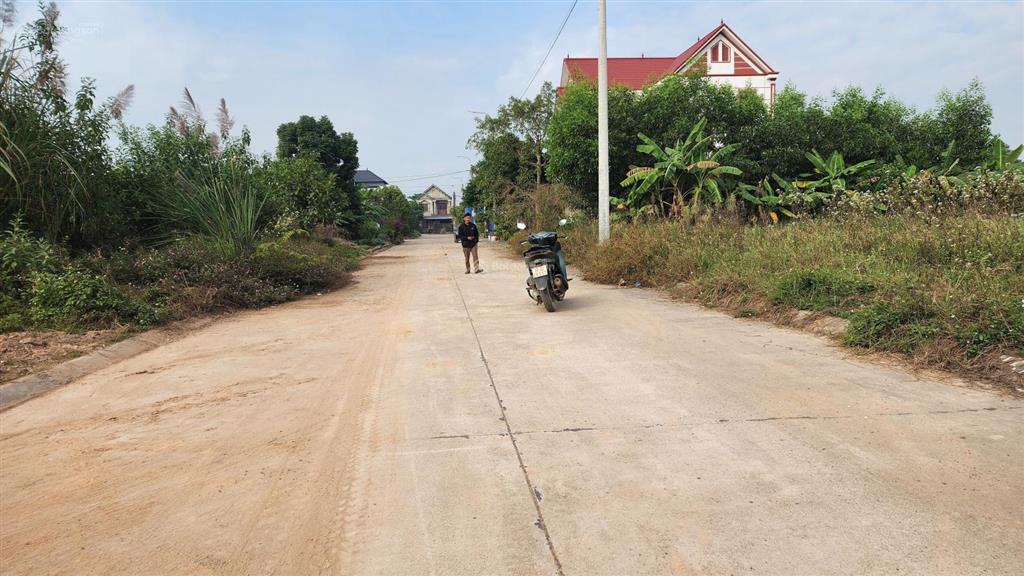 Bán 100m2 đất đấu giá | đất lõi 3 kcn |giá 1,55 tỷ