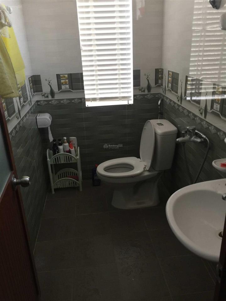 Bán nhà phố phụng pháp trung tâm văn cao, 2 mặt ngõ thoáng mát