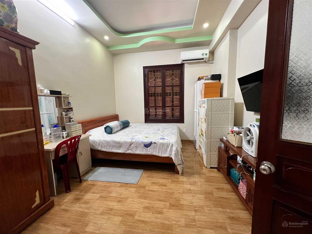 Bán nhà phố phụng pháp trung tâm văn cao, 2 mặt ngõ thoáng mát