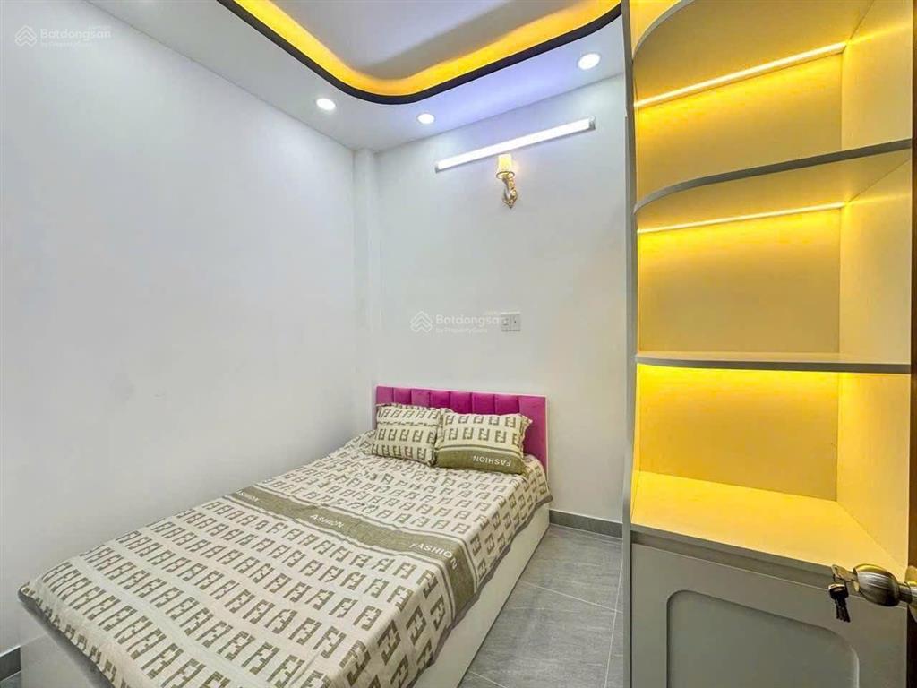 Bán nhà sổ riêng 3,99 tỷ hẻm 2855 huỳnh tấn phát nhà bè. (cách trục chính đường htp chỉ 50m)