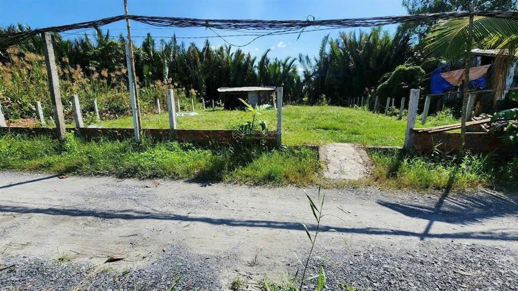 Bán gấp thu hồi vốn 720m2 đất vườn đường lê văn lương  ngay cầu rạch tôm  nhơn đức  nhà bè