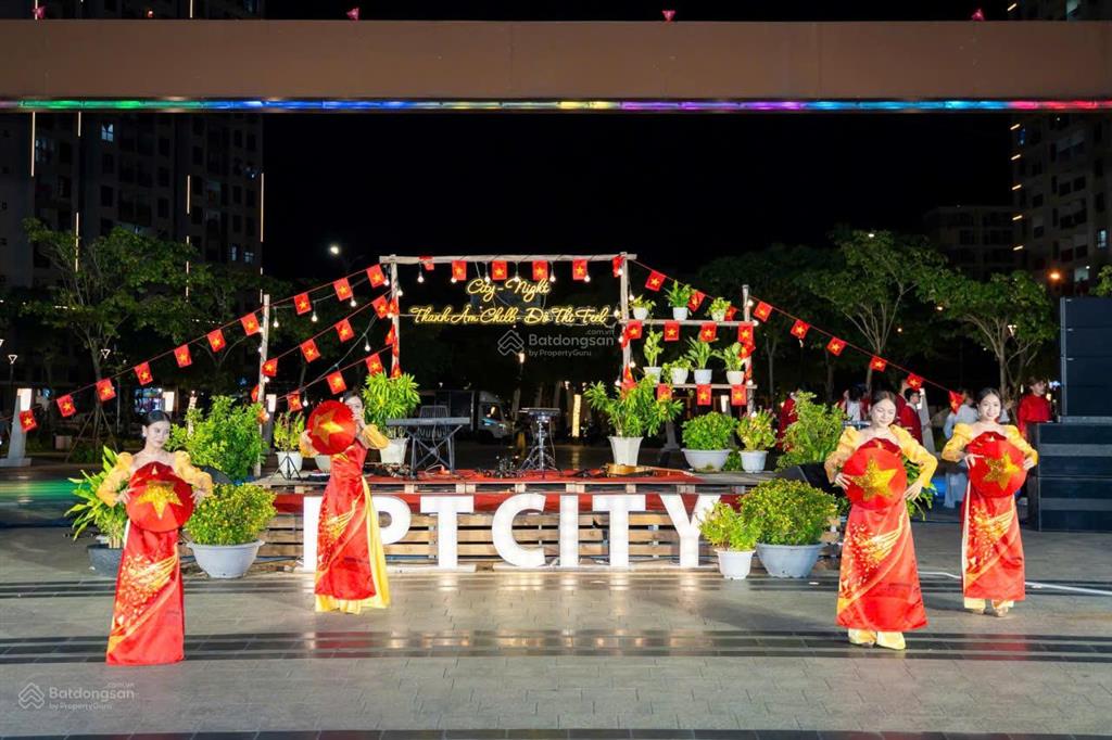 Plaza 3  căn góc thông tầng (2 tầng) khối đế siêu hiếm, thuận tiện vừa ở vừa kinh doanh  giá tốt