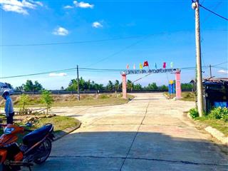 Cần bán 200m2 tái định cư đồng đèo, tuy an. sát quốc lộ 1a, gần trạm thu phí