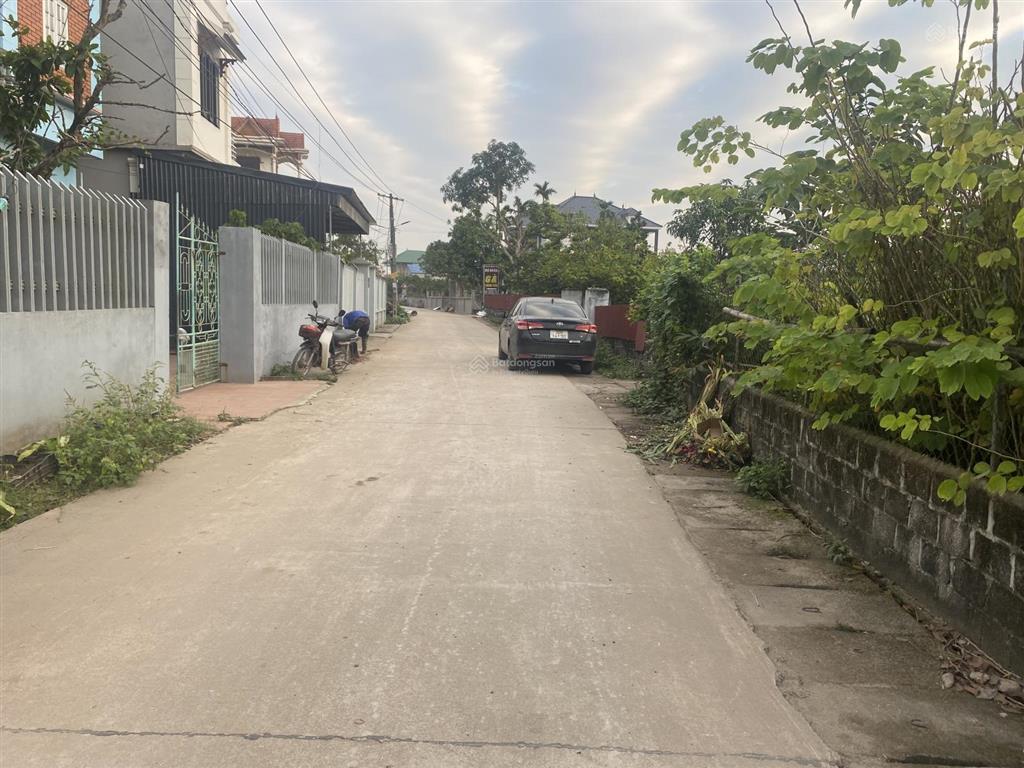 Lô góc 2 mặt đường 2 oto tránh nhau ngay trung tâm đông tảo, hưng yên