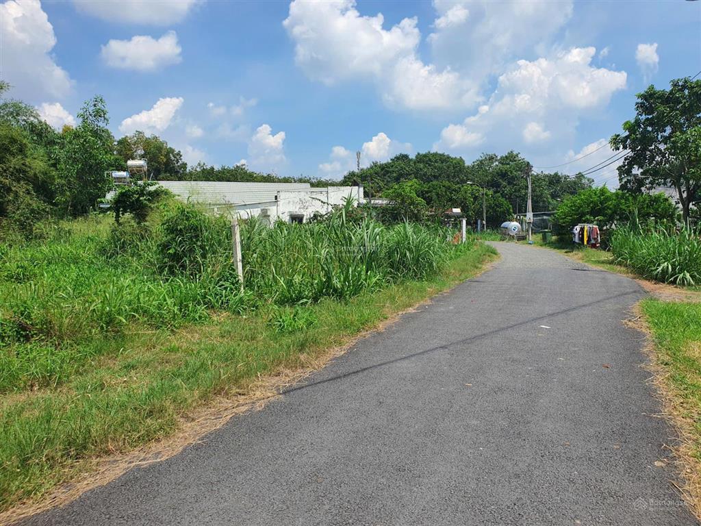 Cần bán nền đất mặt tiền đường 802, xã an phú huyện củ chi tp hồ chí minh