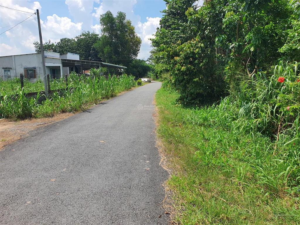 Cần bán nền đất mặt tiền đường 802, xã an phú huyện củ chi tp hồ chí minh