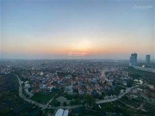 Cần bán căn hộ 1 phòng ngủ khu onsen ecopark giá 2,4 tỷ.  em ánh 0917 894 ***