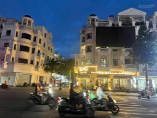 Bán căn góc 2mt siêu đẹp mt cityland phan văn trị p10 dt 12.5x20m kc 5 tầng đct 200tr/th giá 75 tỷ