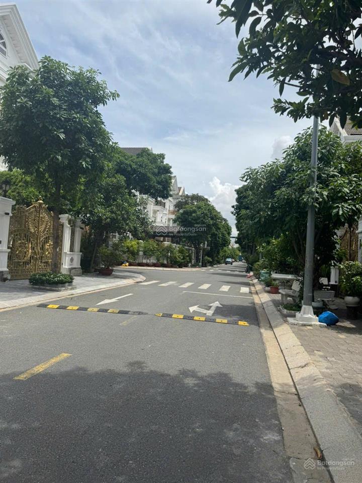 Bán biệt thự đơn lập cityland garden hill p5 gv dt 14x20m hầm 4 tầng giá chỉ 69.9 tỷ  0937 405 ***