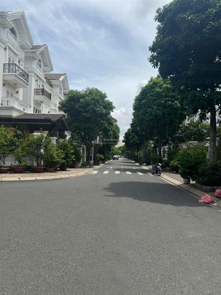 Bán biệt thự đơn lập cityland garden hill p5 gv dt 14x20m hầm 4 tầng giá chỉ 69.9 tỷ  0937 405 ***