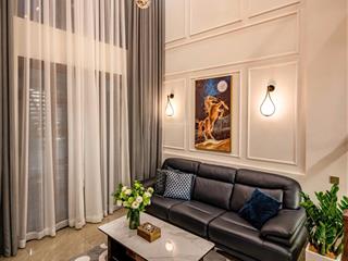 Nhà đẹp hẻm vip dt 7.5x10m 4 tầng  giá 18.9 tỷ tl  trần bình trọng q5