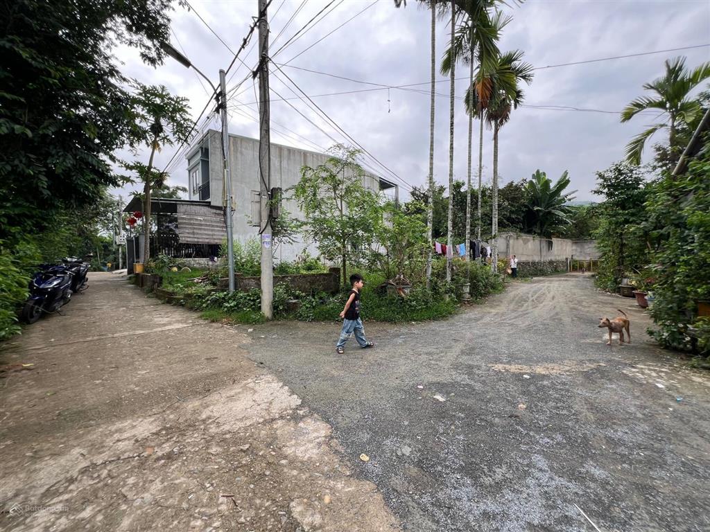 Lô đất kiệt tại an sơn, bà nà nhà vườn hoà ninh, giá siêu rẻ chỉ 900 triệu 0905 556 ***