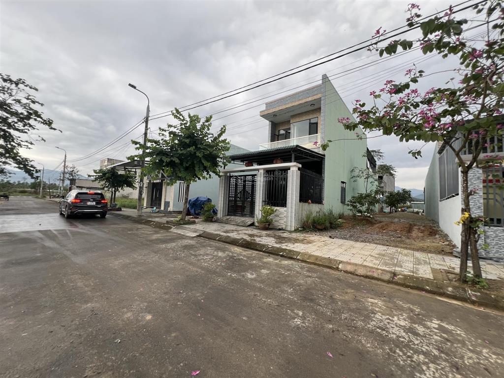Bát đất khu tái định cư công nghệ cao thuộc hoà liên  hoà vang  đà nẵng 150m2 / 2 tỷ đường 5.5m