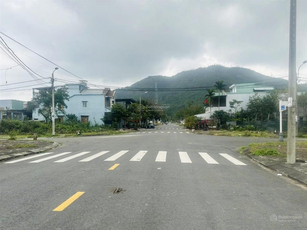 Đường 10.5m hoà sơn 6, hoà vang, đà nẵng giá rẻ chỉ 3.85tỷ