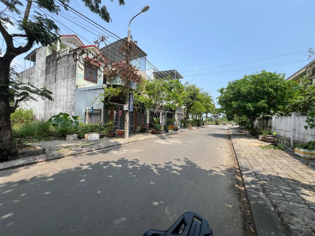 Chủ cần tiền bán gấp đất tđc hoà sơn 7 cạnh trường cấp 1 đường 5.5m / 2.65tỷ dt 100m