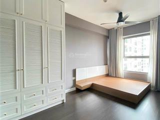 Sổ hồng, orchard garden, 95m2, căn góc, 3pn và 2wc, giá 8ty500 bao hết, còn giảm   0901 632 ***