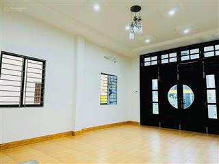 Cho thuê nhà 3 tầng lê đình lý, hải châu, đà nẵng.  my 0935 872 *** tư vấn.