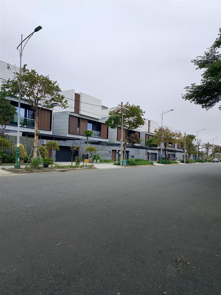 Bán 280m2 mặt tiền võ nguyên giáp, đà nẵng, gần ngay đường hồ xuân hương.  my 0935 872 ***