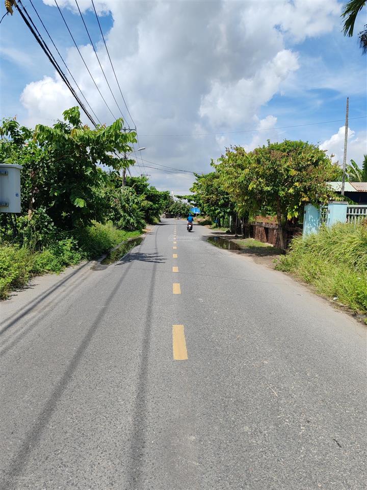 Bán lô đất mặt tiền đường tống văn sương view hồ thoáng mát