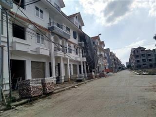 Hiếm  căn liền kề view công viên cực đẹp  cienco 5 tân lập  đan phượng