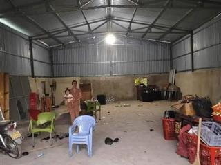 Cho thuê kho,xưởng sx 380m² giá 28tr/t, hxt ngay chung cư gia phú