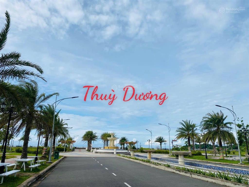 Nền góc siêu đẹp 2 mặt tiền nằm trên trục đường võ văn kiệt.  0898 808 ***