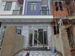 Bán nhà bình chuẩn, thuận an, bình dương 1 lầu 1 trệt 56m2 giá chỉ 2,35 tỷ