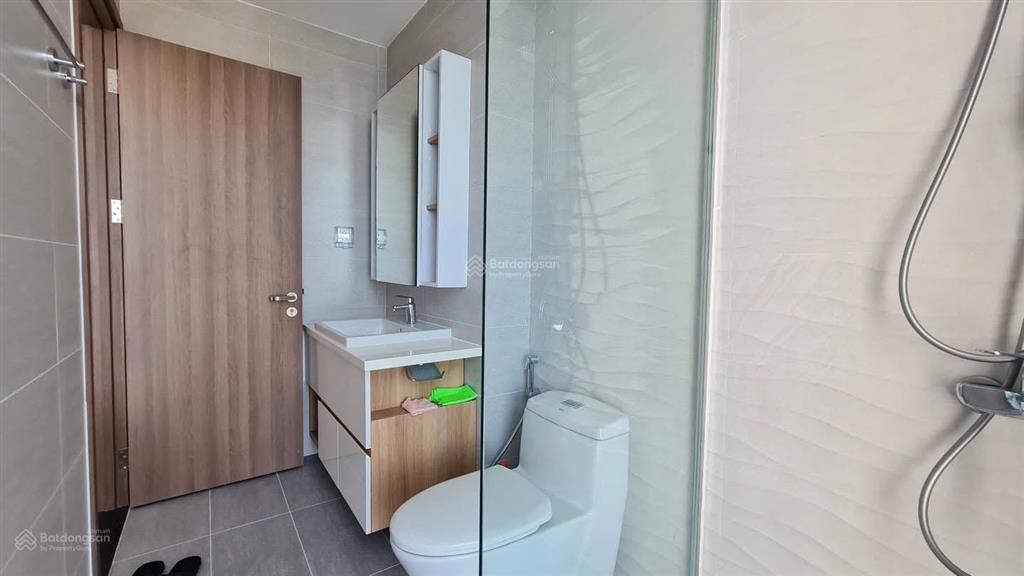 Bán căn 2 phòng ngủ view biển, giá 3.7 tỷ, 0901 383 ***