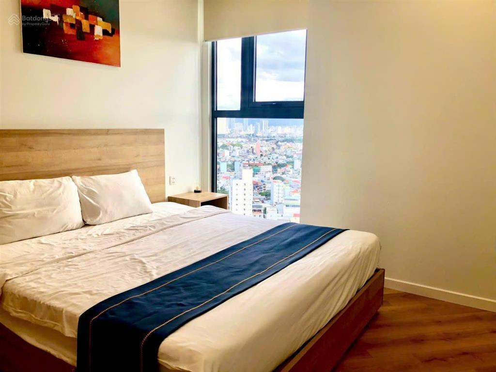 Bán căn góc phố 1 phòng ngủ riêng biệt, 45m2 đang cho thuê 12.5tr/thang giá 2.9 tỷ