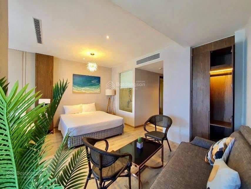 Bán lỗ sâu căn xéo biển 2.550 tỷ,  0901 383 ***