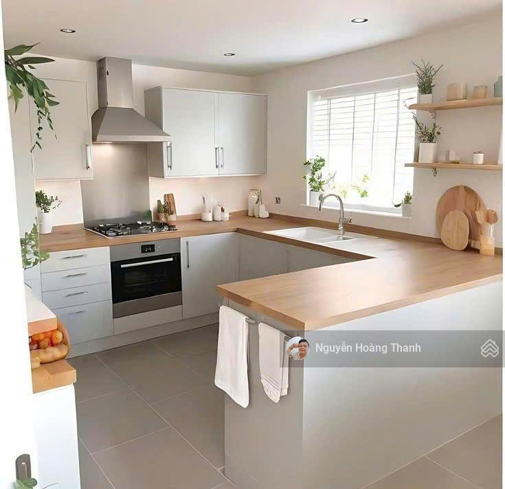 Chính chủ kẹt tiền cần bán gấp chcc newton 76m2 2pn 2wc giá 5 tỷ,  0938 389 *** gặp thanh