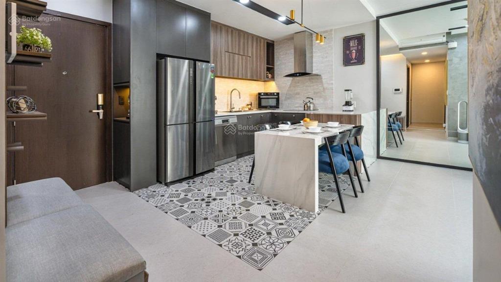 Chính chủ cần bán gấp chcc the prince 83m2 2pn 2wc giá 7.6 tỷ  0938 389 *** gặp thanh sổ