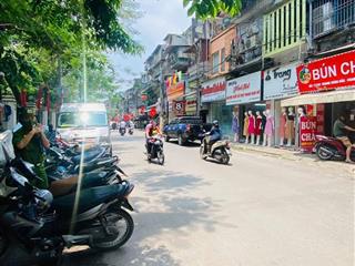Bán gấp lô góc, kinh doanh, gần chợ phố khương đình  thanh xuân. dt 221m, 3 tầng, mt 13m