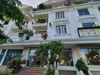 Cho thuê nhà 2 biệt thự thành phố giao lưu ngoại giao đoàn 260m2 mt 8m 6t1h nhà full đồ 150tr/th