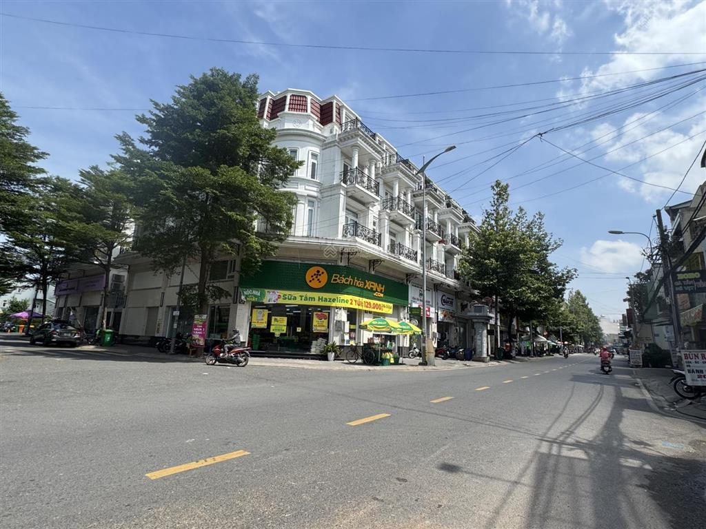 Căn góc 2 mặt tiền đường trần thị nghỉ siêu đẹp, view rộng, 5 tầng, dct 75tr/ tháng