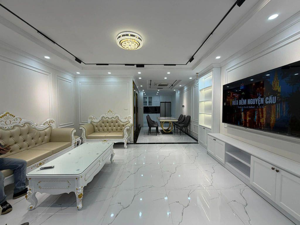 BÁN NHÀ PHÂN LÔ TÔ VĨNH DIỆN 60M x6T MT: 5,2M THANG MÁY GA RA Ô TÔ 