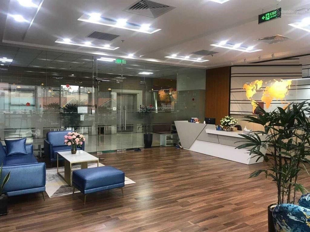 Cho thuê 140m2 làm văn phòng tại mặt phố lê đức thọ giá 25 triệu/tháng.  0987 951 ***