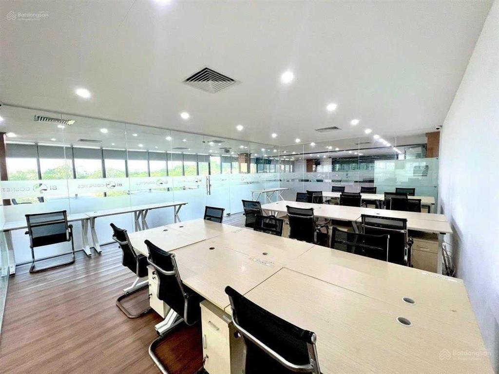 Ban quản lý cần cho thuê 225m2 làm văn phòng tại mặt phố lê đức thọ giá 50 tr/th