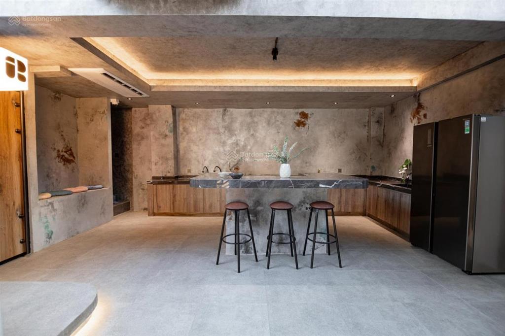 Cần bán ! biệt thự đường nguyễn văn thương,quận bình thạnh( 9x14m4 tầng) nội thất đẹp giá 29 tỷ